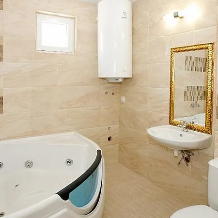 Appartement Sweet 1 & Chaika Area